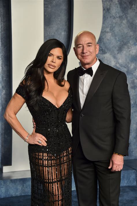 Lauren Sanchez Gets Daring at Vanity Fair Oscars Party With Jeff Bezos ...