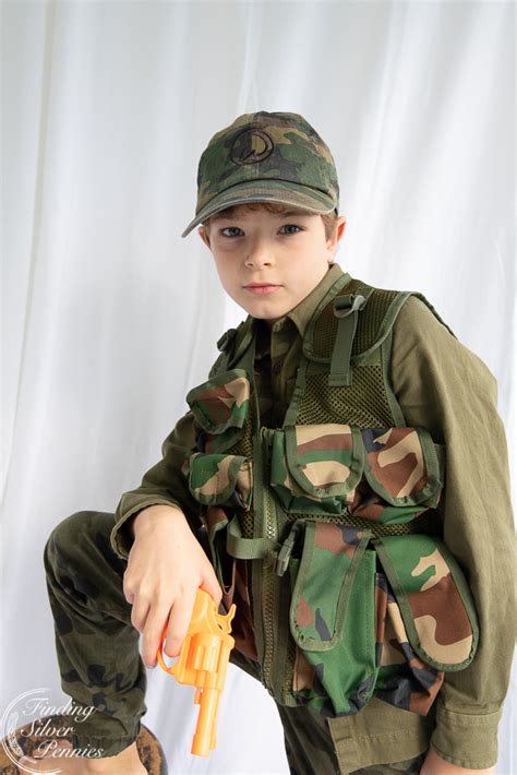 DIY Army Soldier and Tank Costume - Finding Silver Pennies