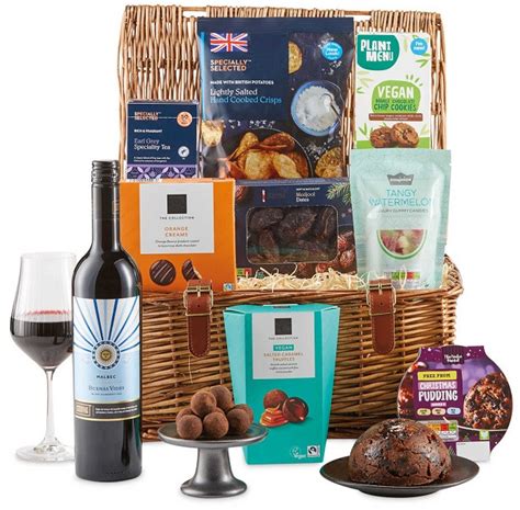 You Can Now Order Aldi Christmas Hampers!