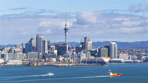 Auckland International Airport 4-Star Rating - Skytrax