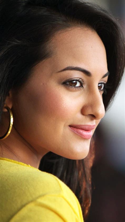 2160x3840 Beautiful Sonakshi Sinha Sony Xperia X,XZ,Z5 Premium HD 4k ...