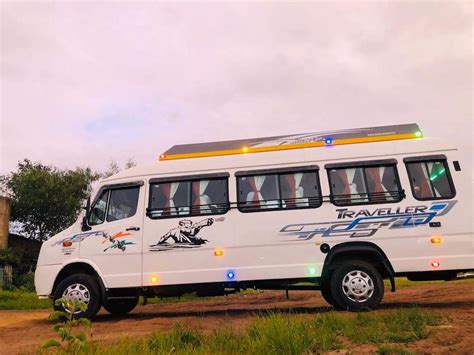 20 Seater Tempo Traveller - Pune Tours