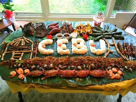 Boodle Fight #boodlefight #Cebu #Philippines #bananaleaves #kamayan #lumpia #pancit #budbud # ...