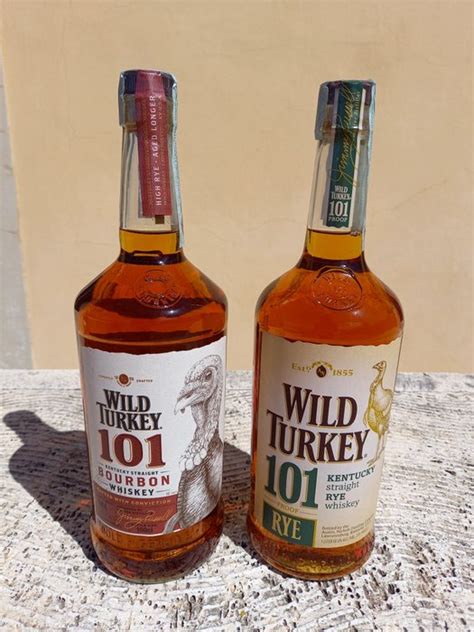 Wild Turkey 101 proof Bourbon & 101 Proof Rye - 100cl - 2 - Catawiki