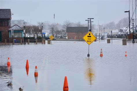 Nor’easter brings flooding to Annapolis - WTOP News