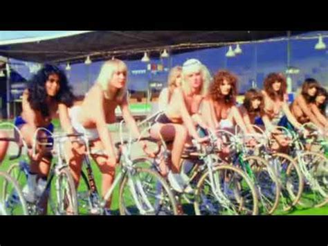 Queen - Bicycle Race (1978).mp4 - YouTube