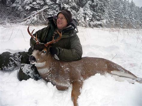 Sitka Deer Hunting | Alaska Boat Hunts