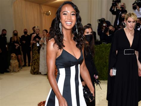 Teen US Open breakout star Leylah Fernandez wore a Met Gala dress inspired by tennis royalty ...