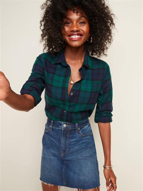 Try the Old Navy Classic Plaid Flannel Shirt for Women | Best Flannel Shirts For Women at Old ...