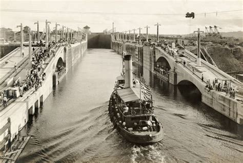 Photo Gallery - History of the Panama Canal