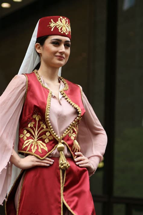 3 People Costumes, Turkish People, Thanksgiving Dress, Ethno Style, Turkish Fashion, Turkish ...