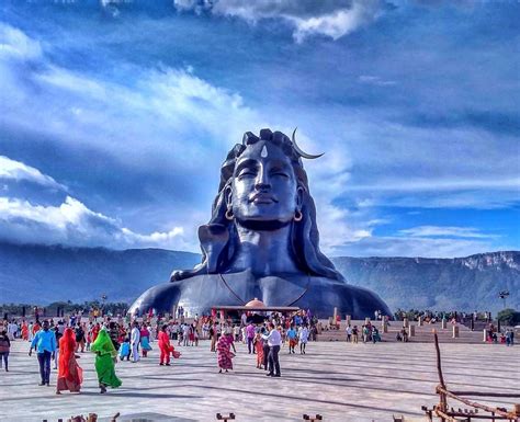 112 feet high Adiyogi ! The source of Yoga Guinness World Record ...