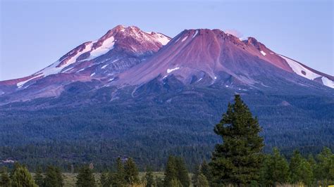 Volcanoes at Mount Shasta, Lassen, Mammoth Among 18 Ranked as ‘Very High Threat’ by USGS | KTLA