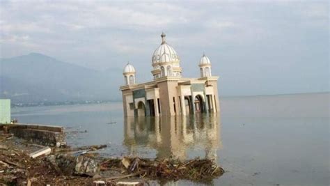 Sore di Palu dan Donggala: Gempa, Tsunami, dan Likuifaksi