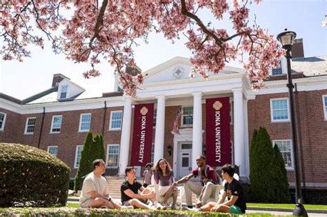 Why High School Counselors Recommend Iona University for the ‘Ultimate College Experience ...