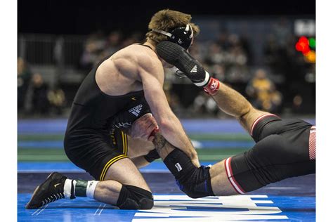 Photos: NCAA Wrestling Championships Session 3 - The Daily Iowan