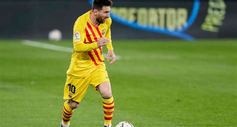 Lionel Messi, jugador del Barcelona F.C.: Mecedes, Ferrari y más autos lujosos