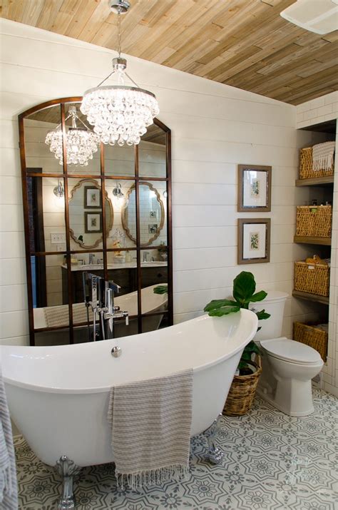 10 Gorgeous Farmhouse Bathroom Renovations | Home Stories A to Z