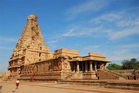 BRIHADEESWARAR TEMPLE - THANJAVUR Reviews, BRIHADEESWARAR TEMPLE ...