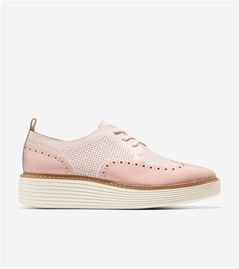 Cole Haan Women's Øriginalgrand Platform Wingtip Oxford in Pink | Lyst