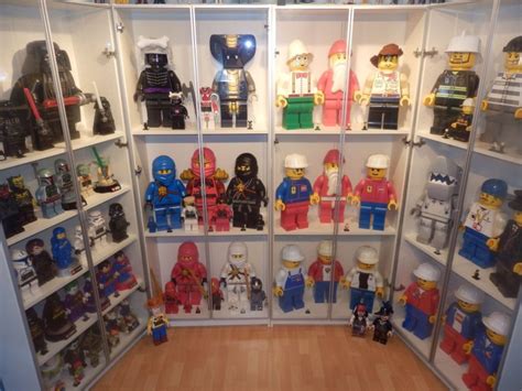 Lego 19 inch Giant Store Display Collection of Minifigures over 45 ...