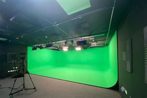Green Screen Studio Hire for Video Productions in Leicester