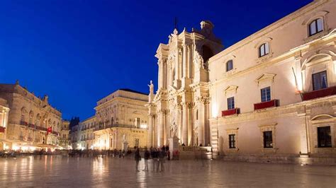 Ortigia Sicily: A Feast For Your Senses & One Of The Most Beautiful Islands In Italy - DELVE ...