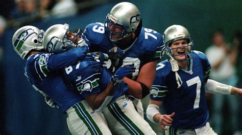 Seattle Seahawks - Throwback Uniforms