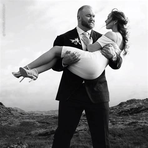 GoT's Hafþór Júlíus Björnsson Just Married His Tiny Girlfriend | Hafþór ...