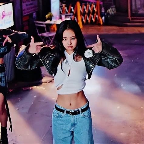 jennie blackpink | shut down icon mv | Moda de ropa, Moda, Ropa