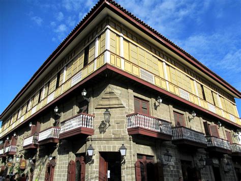 Casa Manila In Intramuros - TriptheIslands.com