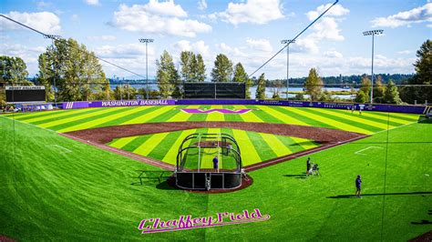 University of Washington Upgrades Husky Ballpark with Leading-Edge ...