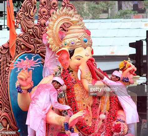 71 Lalbaugcha Raja Ganesh Idol Stock Photos, High-Res Pictures, and ...