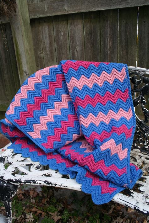 Beautiful Chevron Pattern Crochet Lap Throw / Afghan / Baby or | Etsy