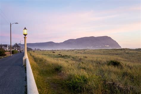 Seaside Oregon Photos - Ebb Tide Oceanfront Inn