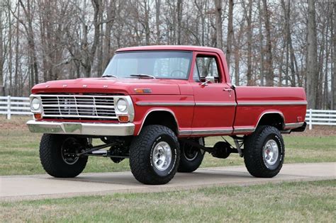 1969 Ford F-100 Candy Apple Red for sale: photos, technical specifications, description