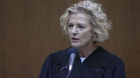 Illinois Supreme Court: Chief Justice Anne Burke announces retirement ...