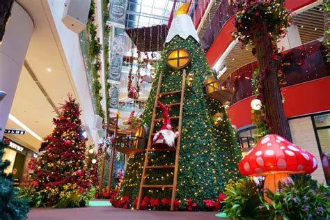 Christmas Mall Decoration Ideas That May Attract people - The ...