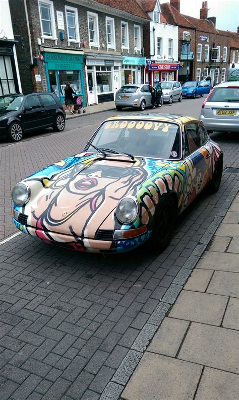 Thought you might appreciate this car. Crazy paint job! : r/gaming