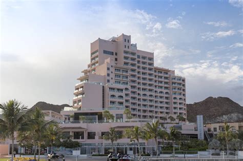 FAIRMONT FUJAIRAH BEACH RESORT – Intermass Engineering & Contracting