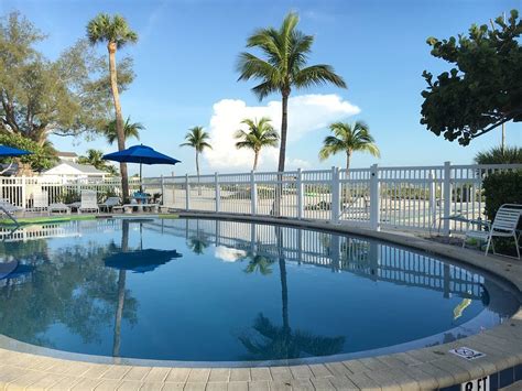 ISLAND INN - Updated 2021 Prices, Resort Reviews, and Photos (Sanibel Island, Florida) - Tripadvisor