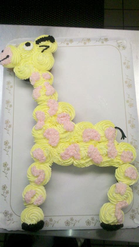 Giraffe Cupcake Cake - CakeCentral.com