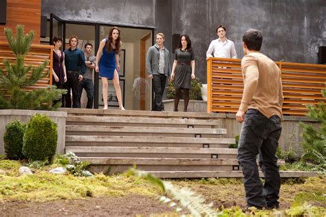 New THE TWILIGHT SAGA: BREAKING DAWN – PART 2 Stills! - Breaking Dawn ...