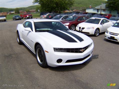 2010 Summit White Chevrolet Camaro LS Coupe #30367408 Photo #2 | GTCarLot.com - Car Color Galleries