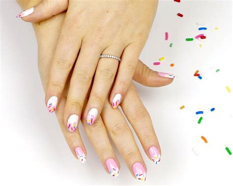 {VIDEO} Sprinkle Drip Nail Art Design - The Lindsay Ann