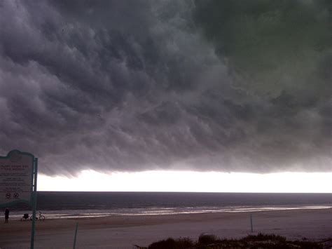 Afternoon thunderstorm Ormond Beach, FL | Ormond beach, Daytona beach ...