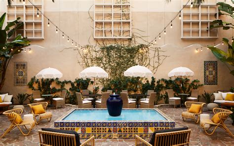 Pasadena Hotel & Pool - Hotel in Pasadena, CA | The Vendry