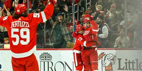 Tyler Bertuzzi Out 4-6 Weeks with Upper-Body Injury | Inside The Rink