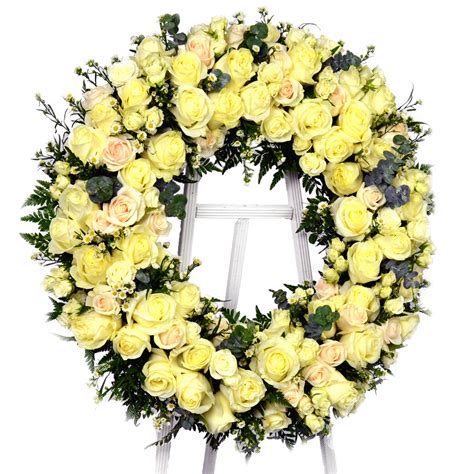 Standing Yellow Rose Wreath | Flowers | Disney Flowers | Karin's Florist