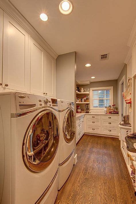 Inspiring Laundry Room Layout that Worth to Copy | Pantry laundry room ...
